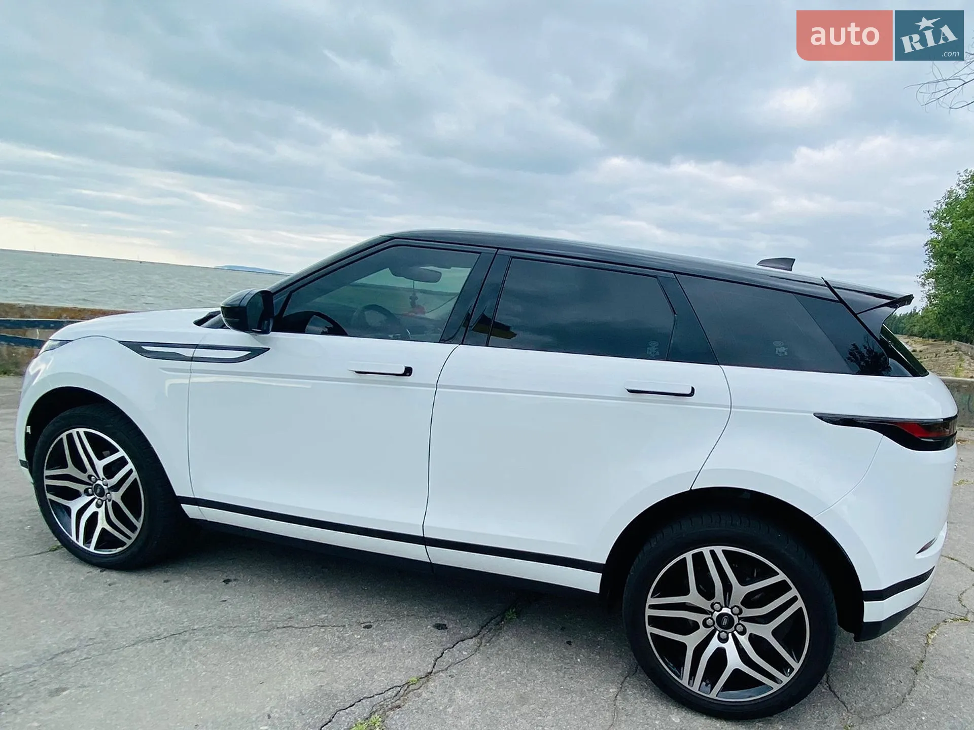2020 Land Rover Range Rover Evoque - мініатюра 3