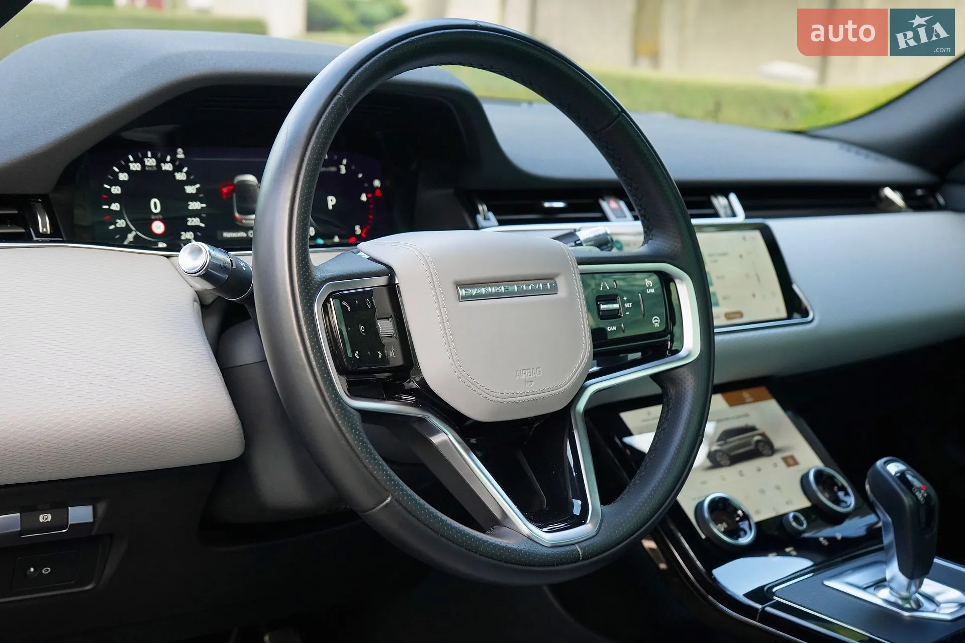 2021 Land Rover Range Rover Evoque - мініатюра 32