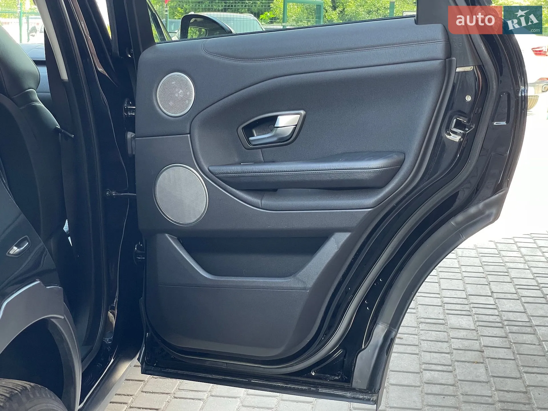 2017 Land Rover Range Rover Evoque - мініатюра 30