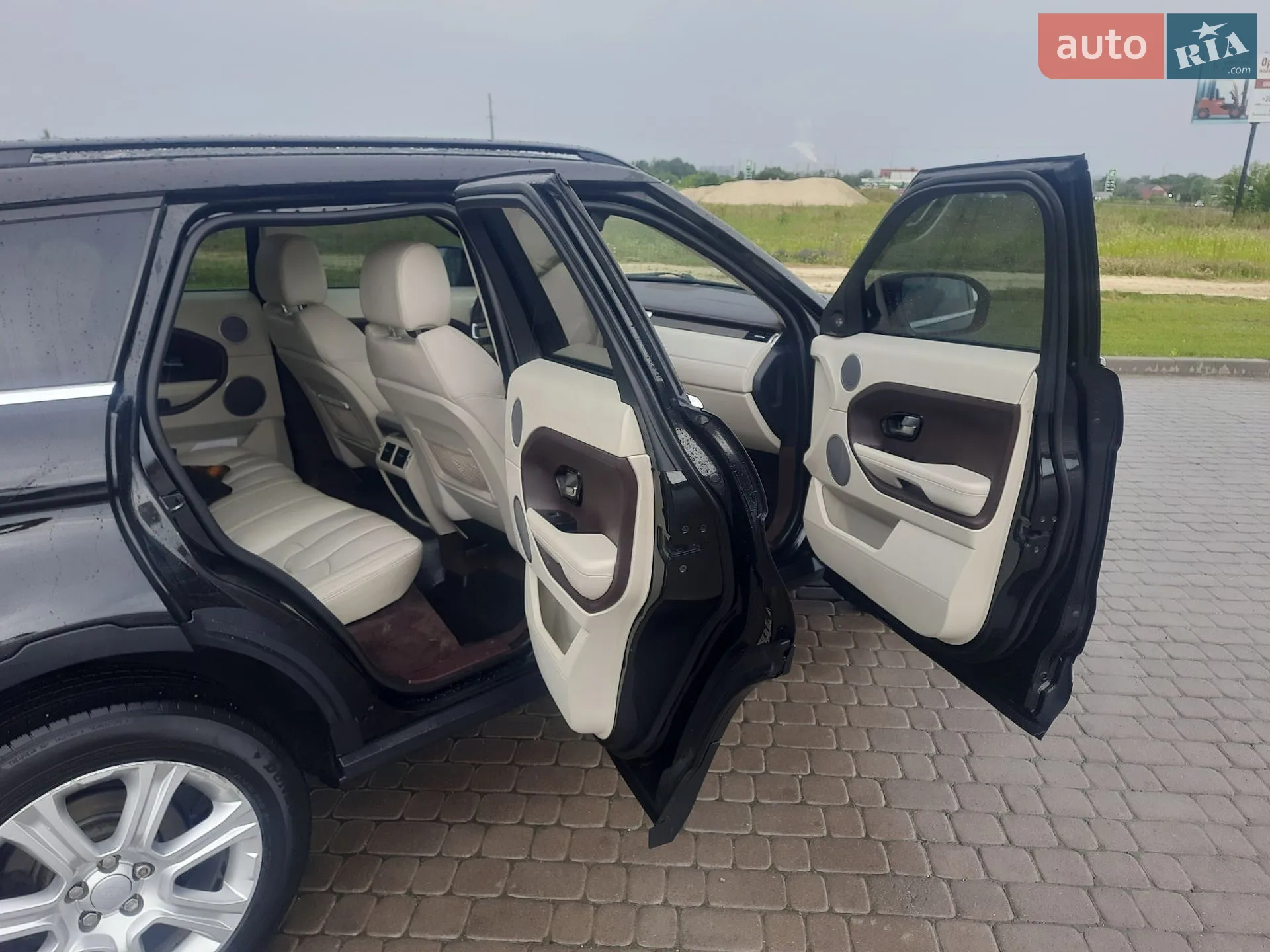 2012 Land Rover Range Rover Evoque - мініатюра 11