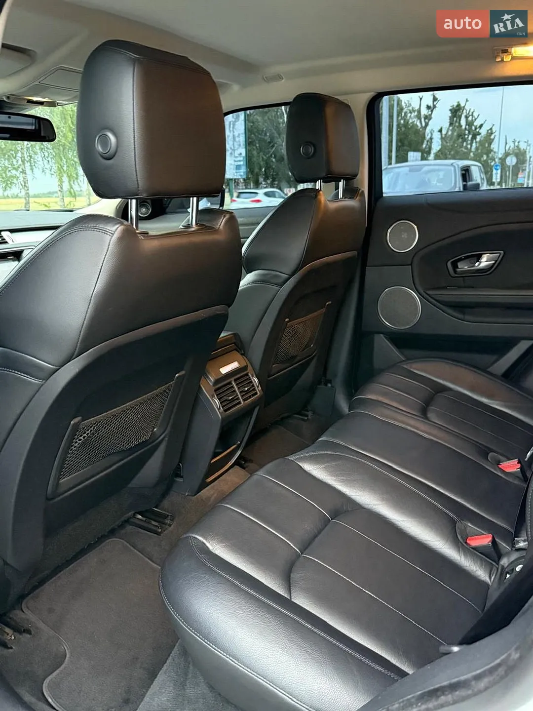 2016 Land Rover Range Rover Evoque - мініатюра 35