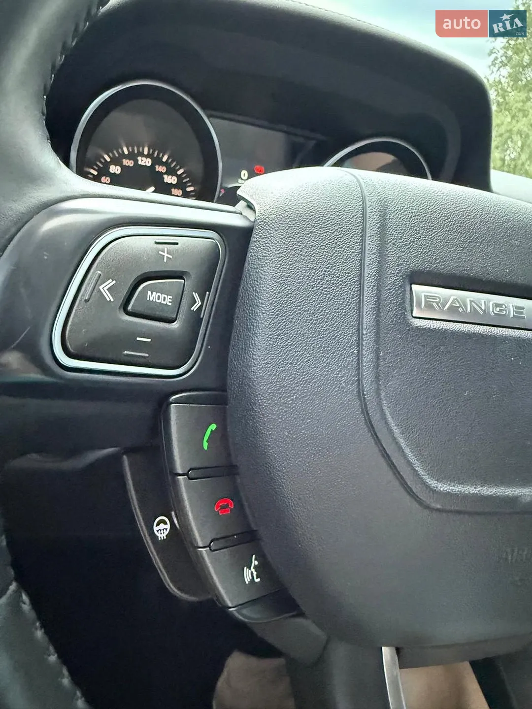 2016 Land Rover Range Rover Evoque - мініатюра 40