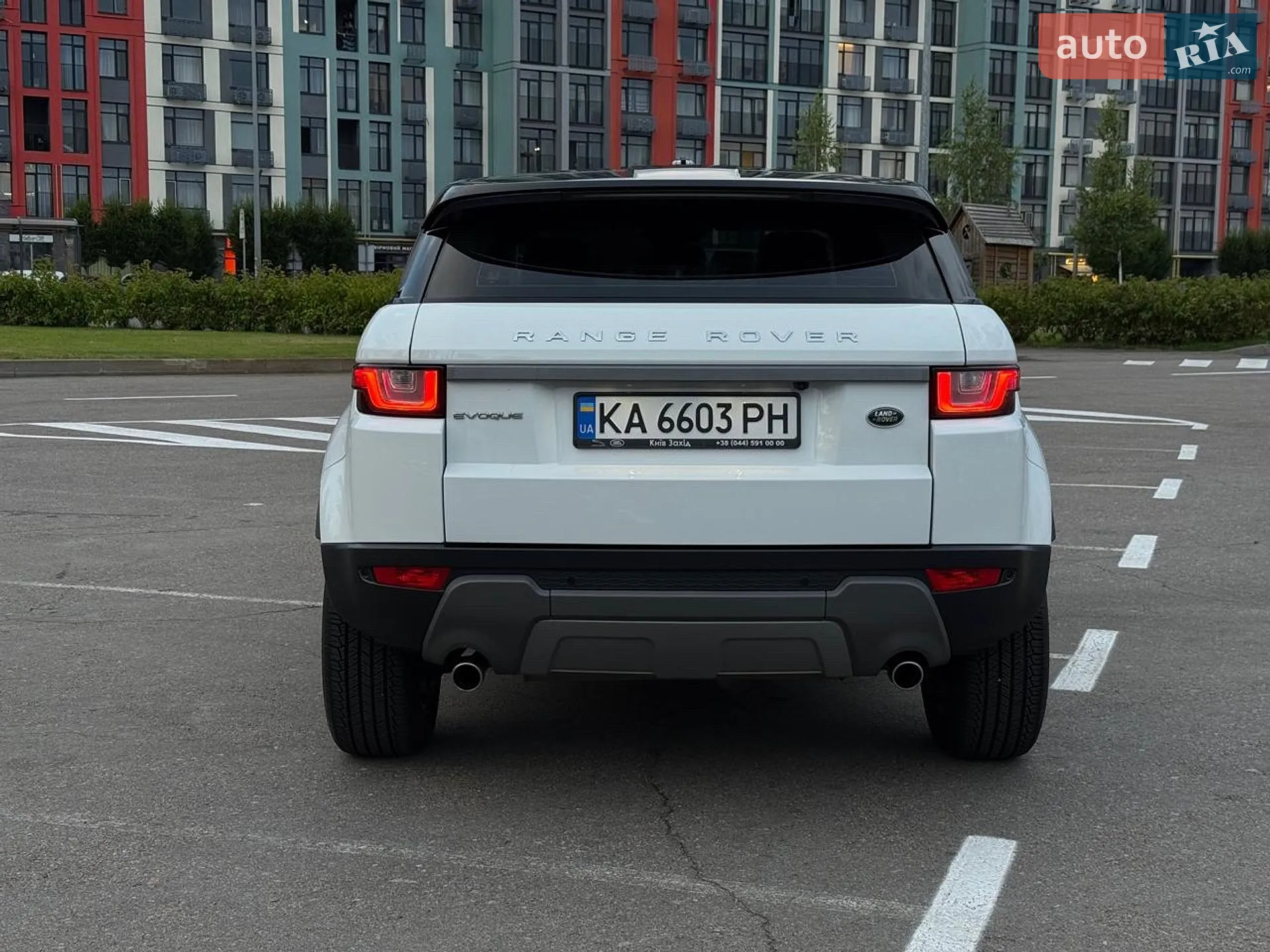 2016 Land Rover Range Rover Evoque - мініатюра 14