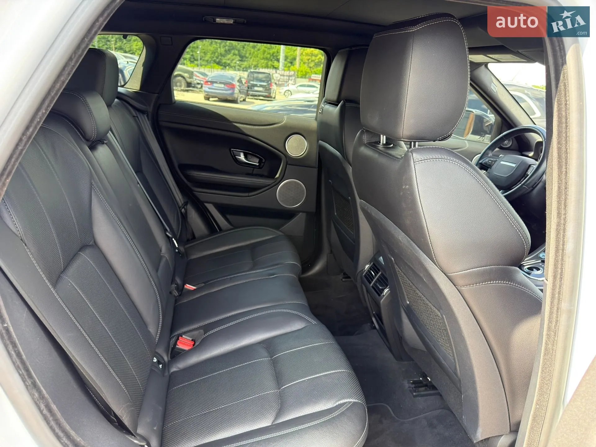 2018 Land Rover Range Rover Evoque - мініатюра 19