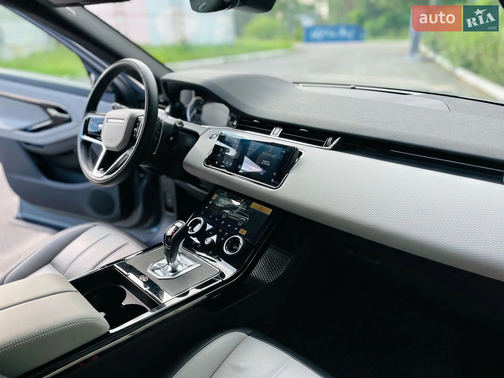 2022 Land Rover Range Rover Evoque - мініатюра 18