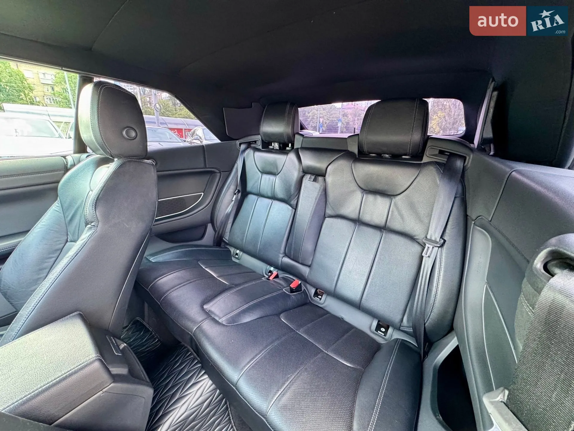2017 Land Rover Range Rover Evoque - мініатюра 27