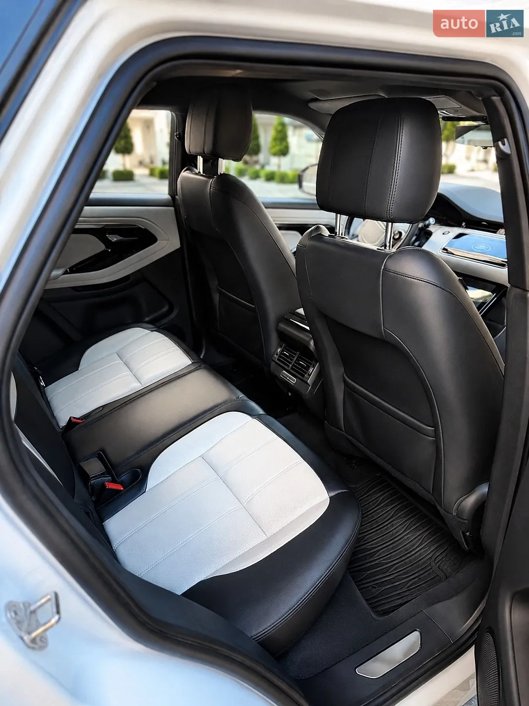2020 Land Rover Range Rover Evoque - мініатюра 5