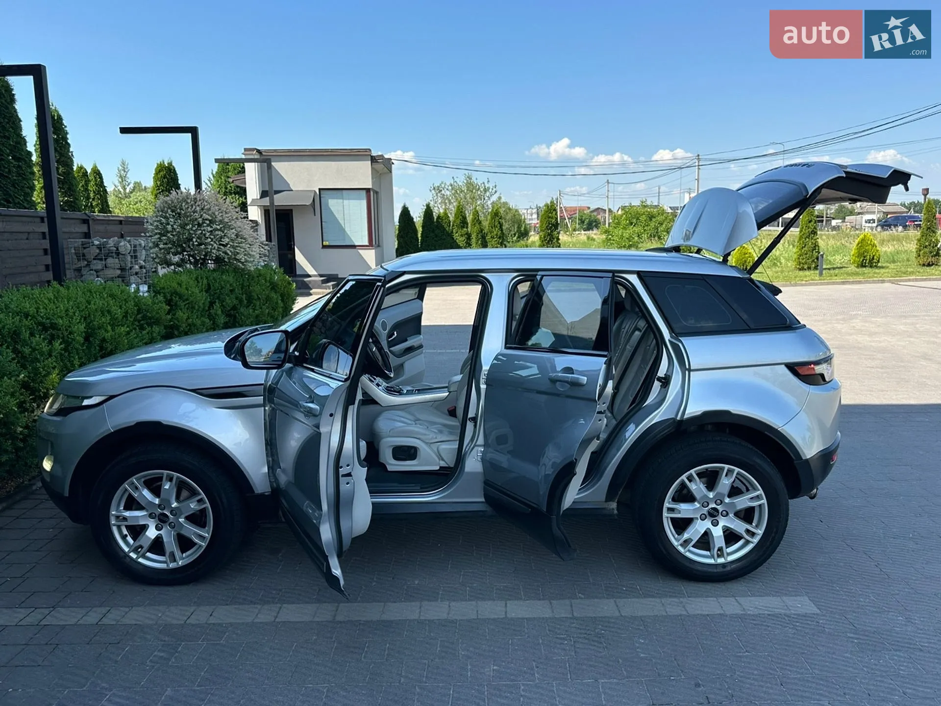 2012 Land Rover Range Rover Evoque - мініатюра 31