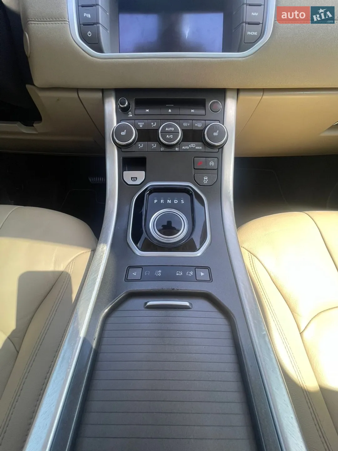 2014 Land Rover Range Rover Evoque - мініатюра 26