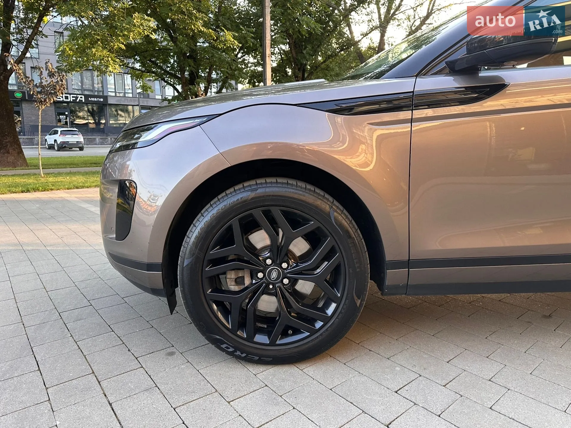 2019 Land Rover Range Rover Evoque - мініатюра 9