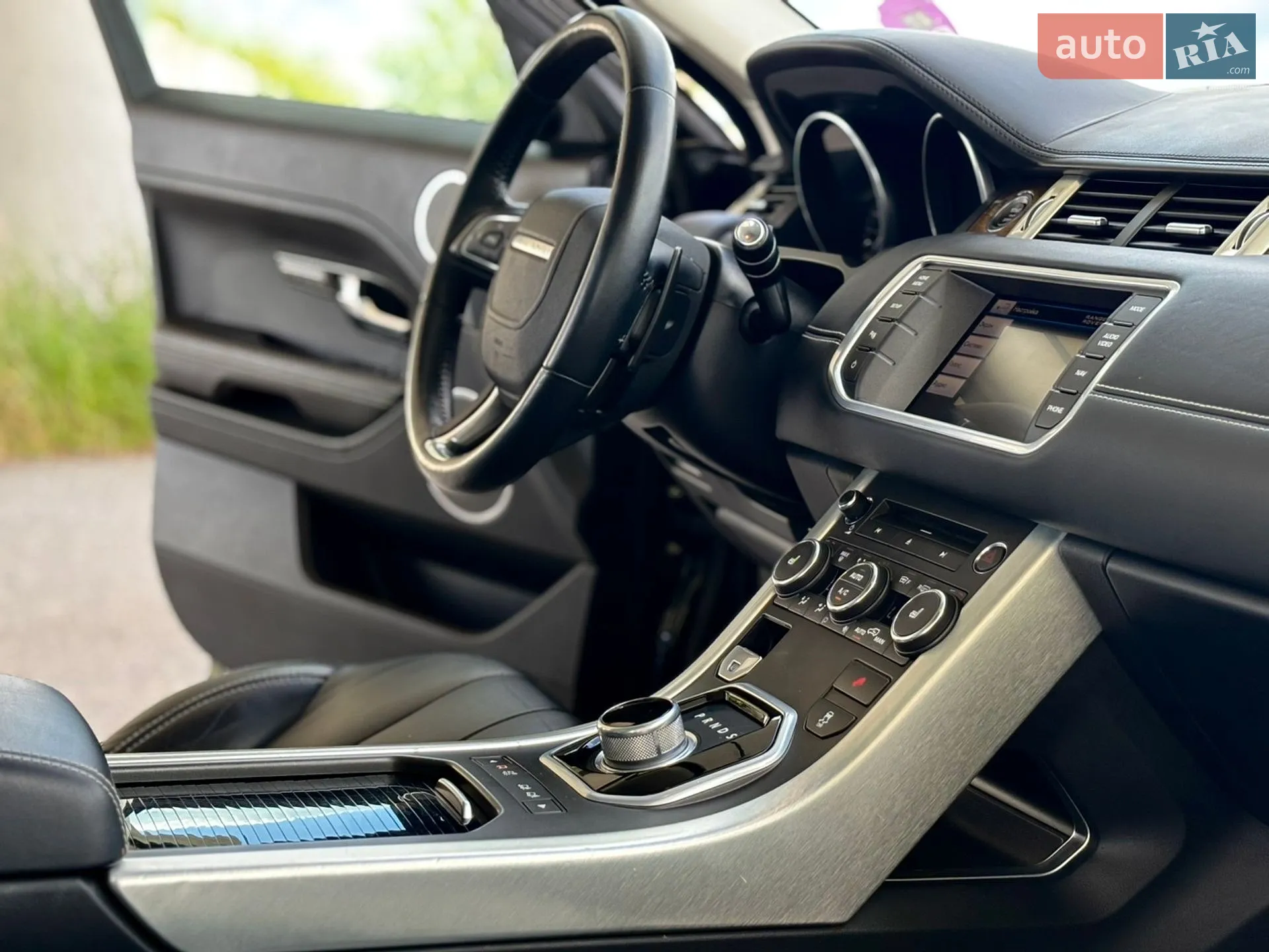 2012 Land Rover Range Rover Evoque - мініатюра 23
