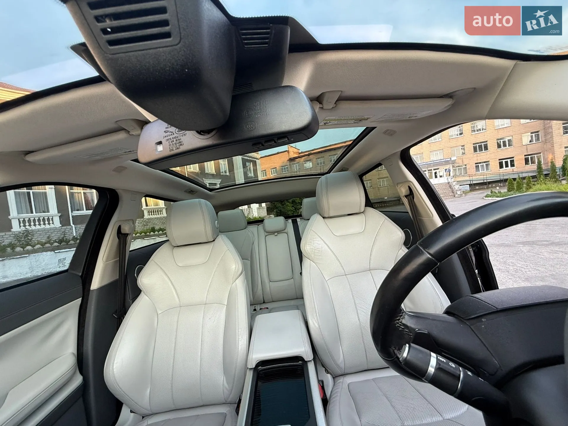2015 Land Rover Range Rover Evoque - мініатюра 21