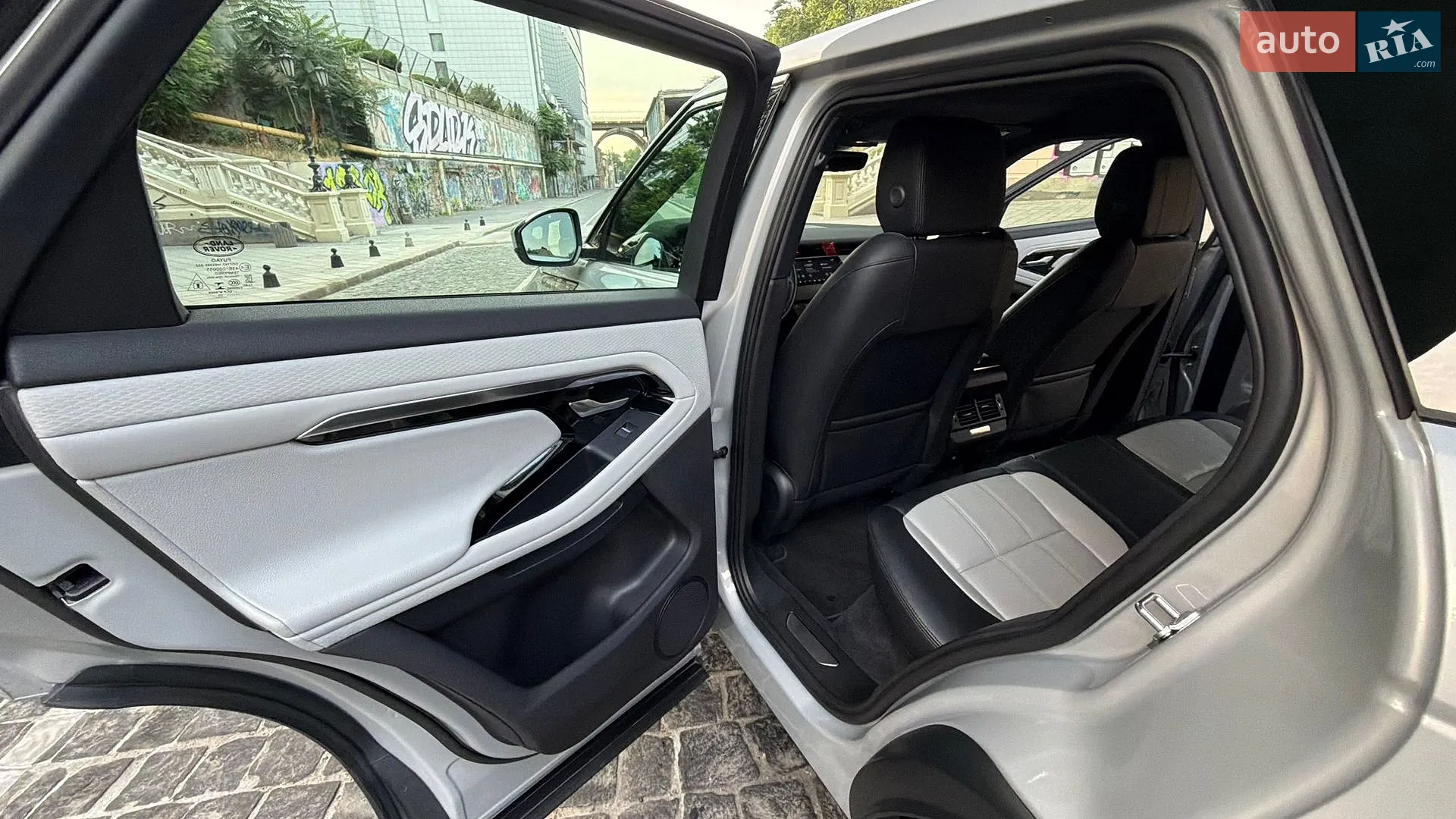 2020 Land Rover Range Rover Evoque - мініатюра 10