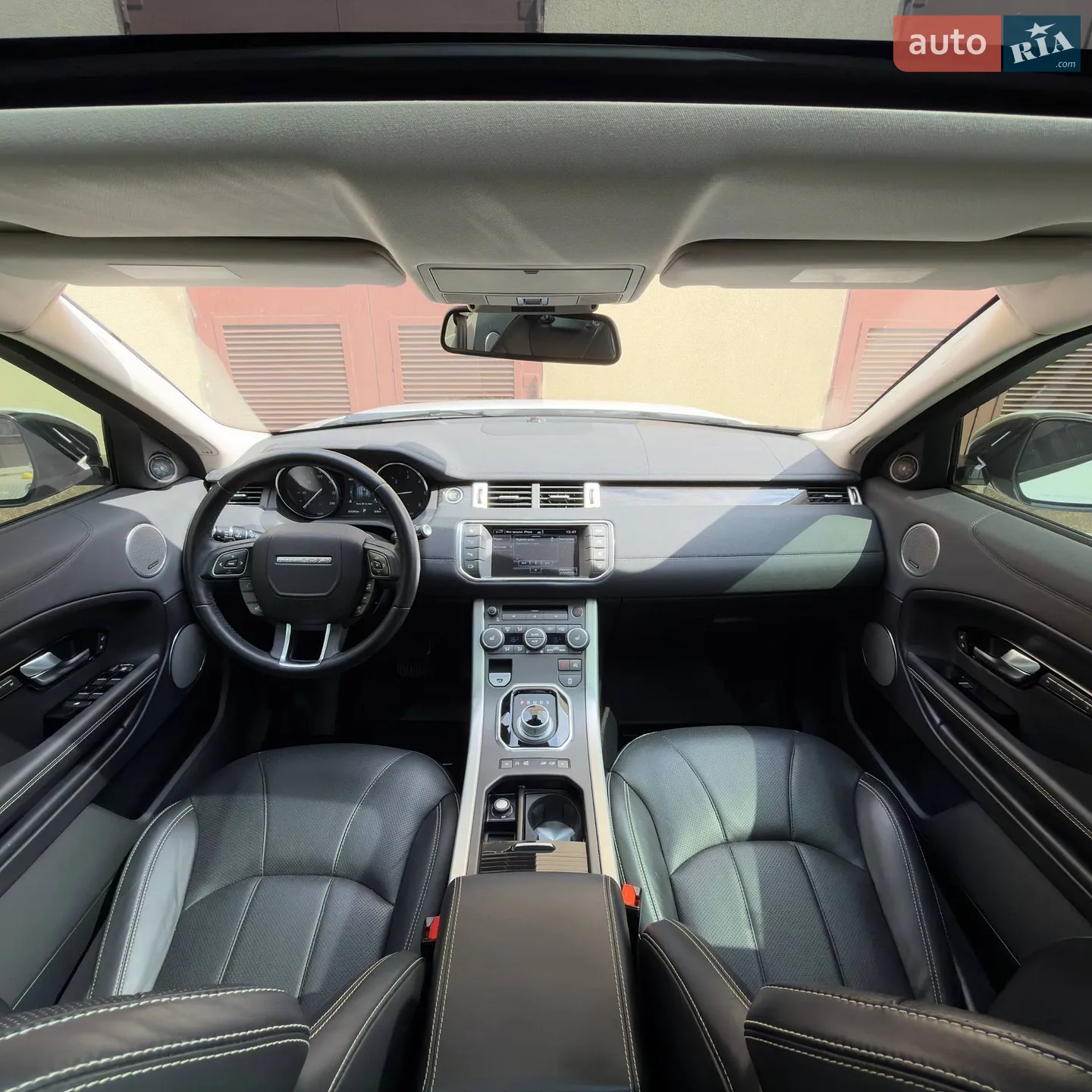2015 Land Rover Range Rover Evoque - мініатюра 51