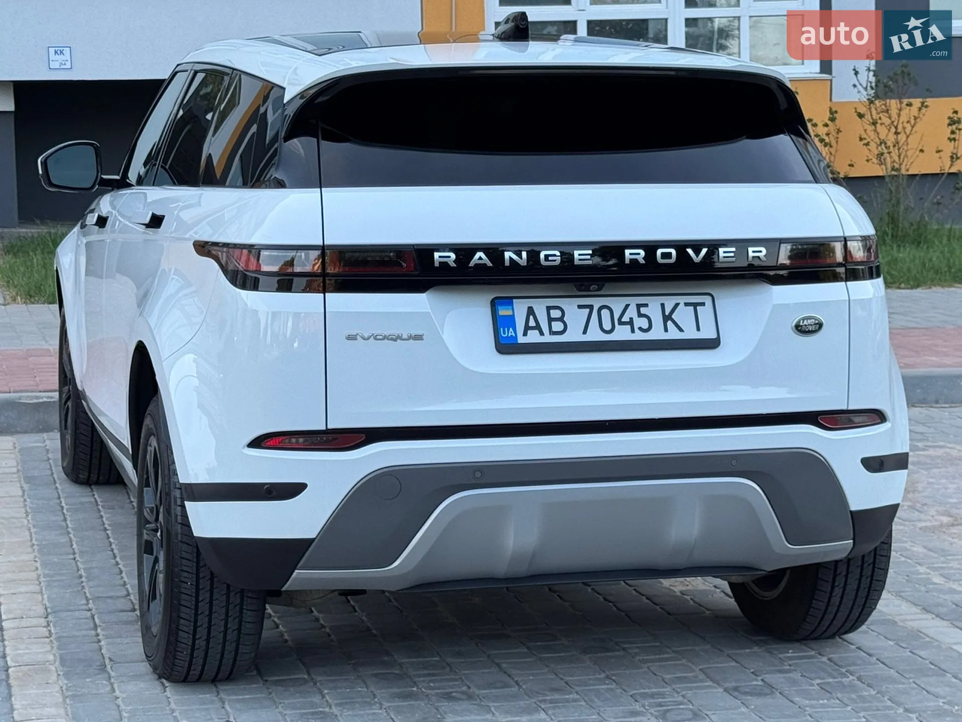 2021 Land Rover Range Rover Evoque - мініатюра 22