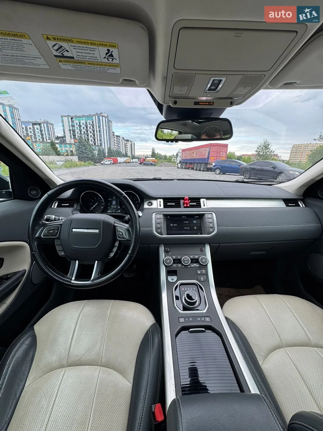2017 Land Rover Range Rover Evoque - мініатюра 25