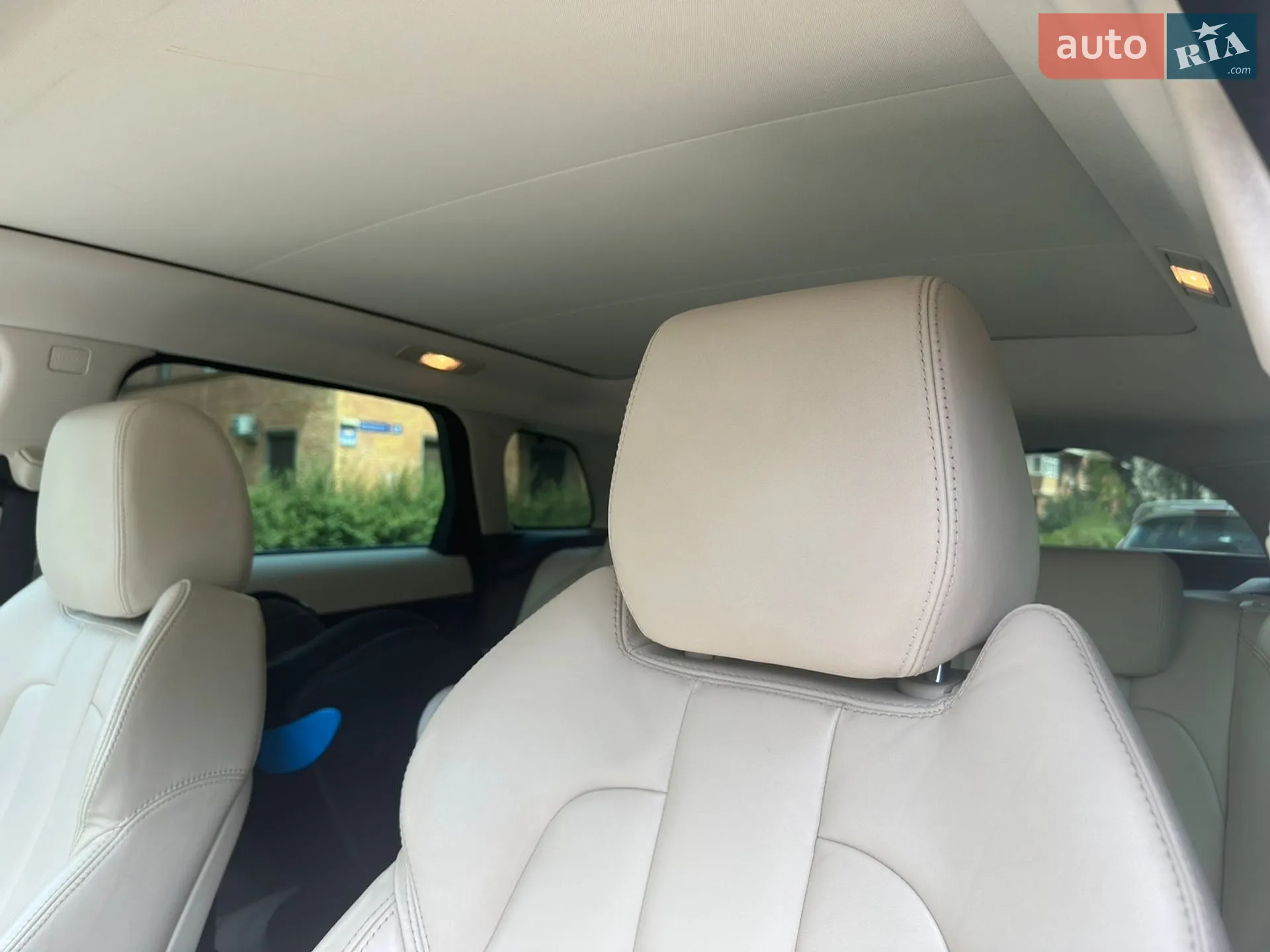 2012 Land Rover Range Rover Evoque - мініатюра 15