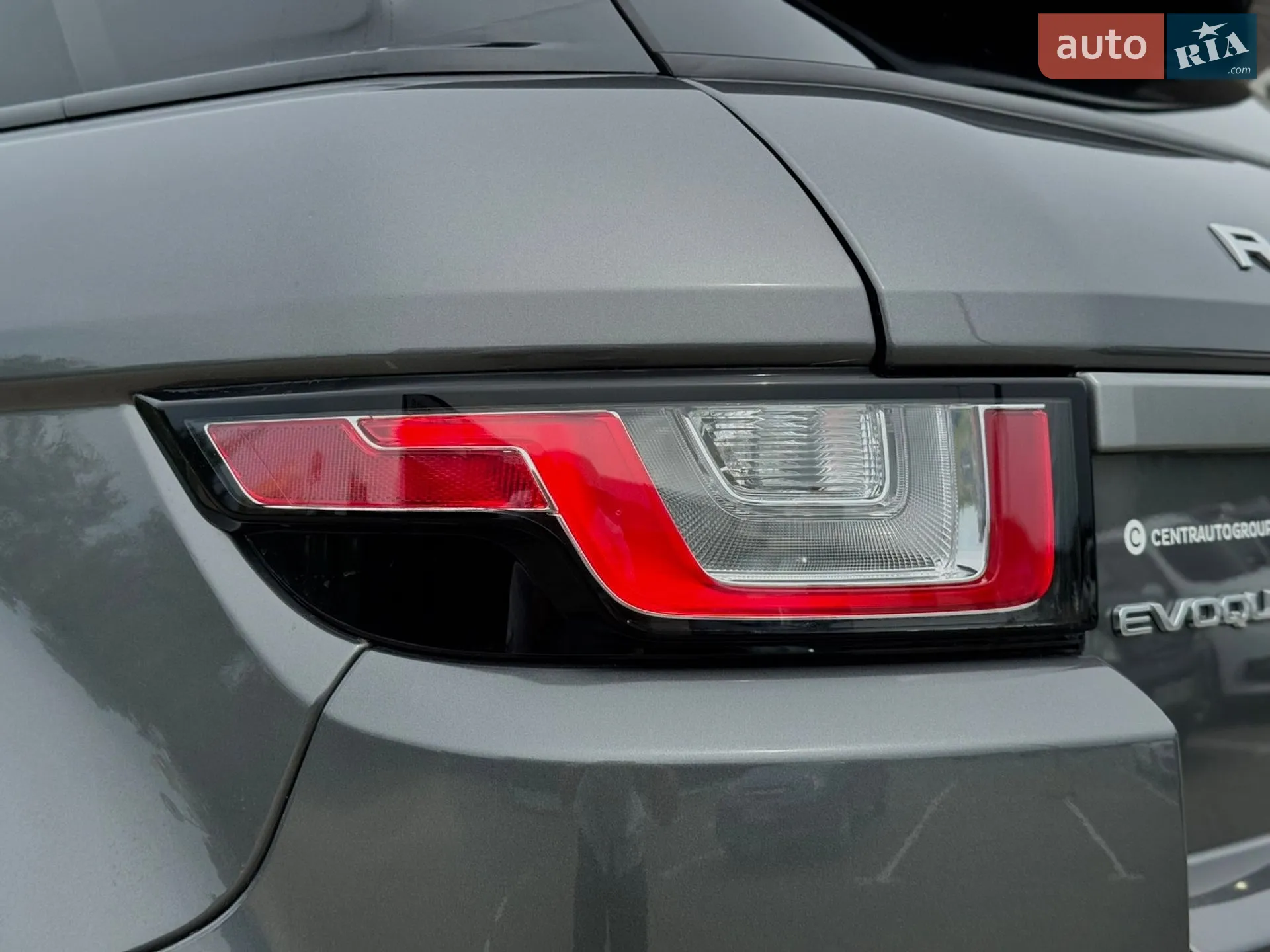 2019 Land Rover Range Rover Evoque - мініатюра 29