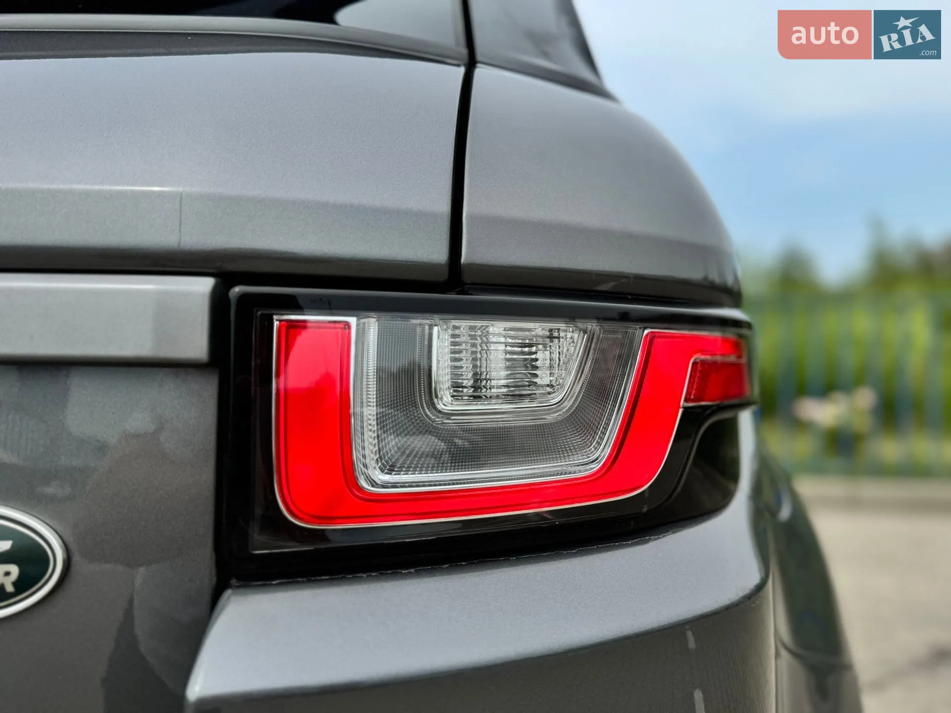 2019 Land Rover Range Rover Evoque - мініатюра 33