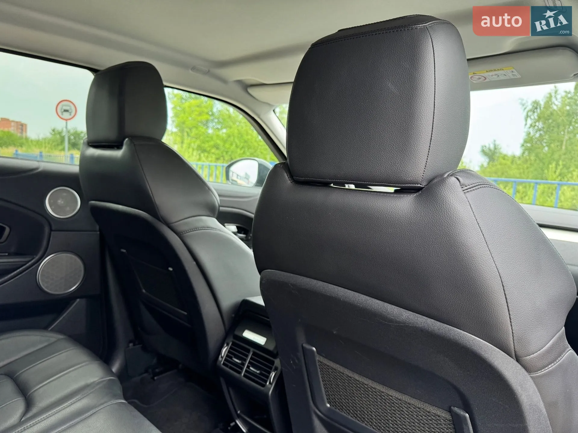 2019 Land Rover Range Rover Evoque - мініатюра 86