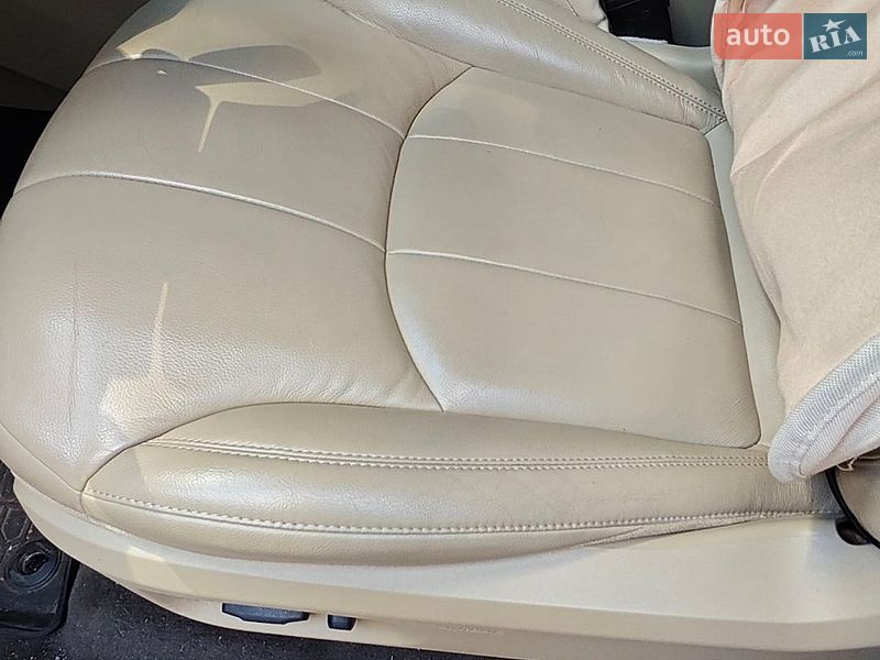 Внедорожник / Кроссовер Land Rover Range Rover Evoque 2016 в Киеве