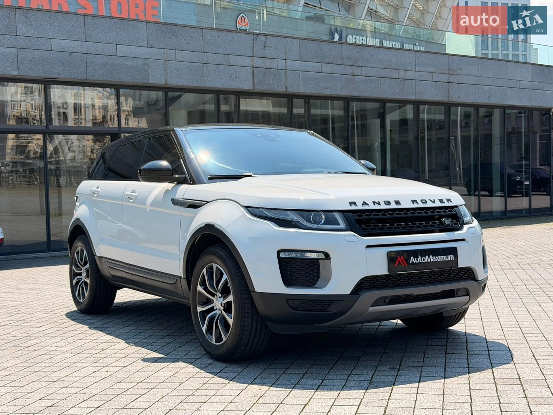 Land-Rover Range Rover Evoque 2017 VIN SALVR2BG8HH248262 фото оголошення 10 з 17