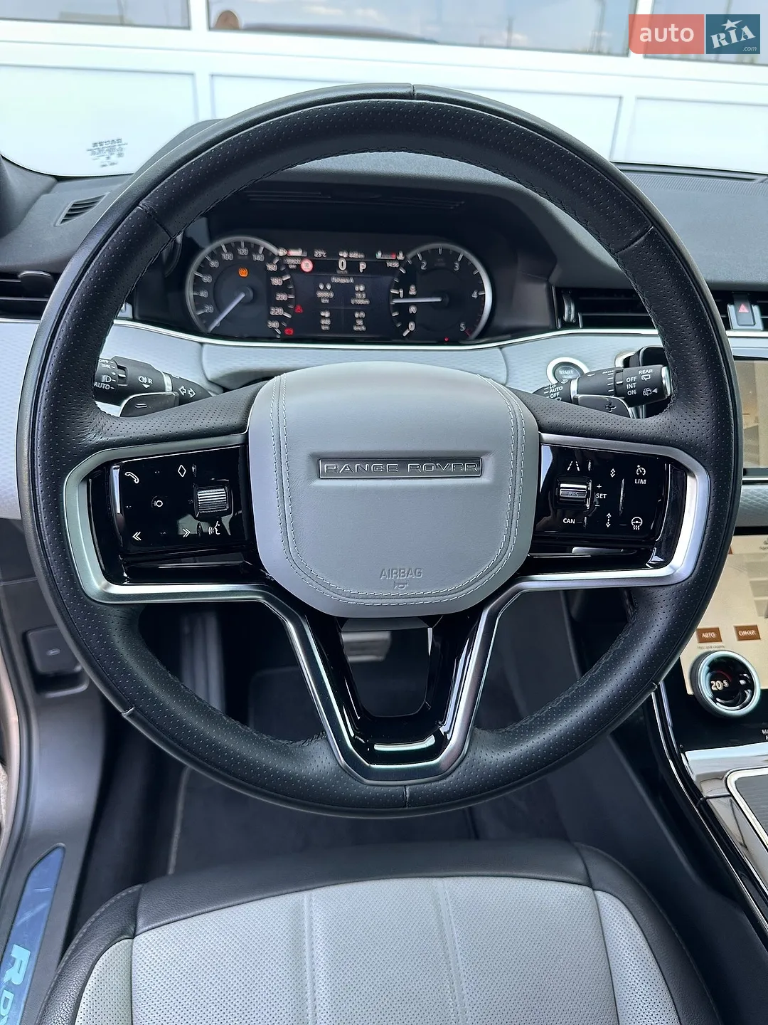2023 Land Rover Range Rover Evoque - мініатюра 15