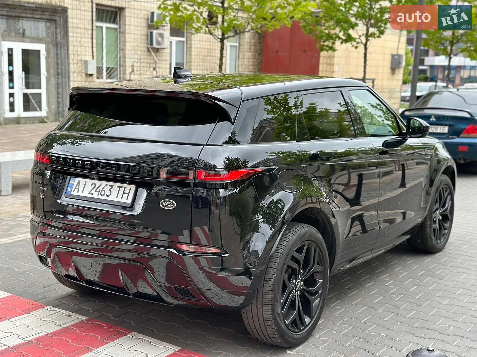 Land Rover Range Rover Evoque 2019 VIN SALZL2GX5LH029537 фото оголошення 8 з 48