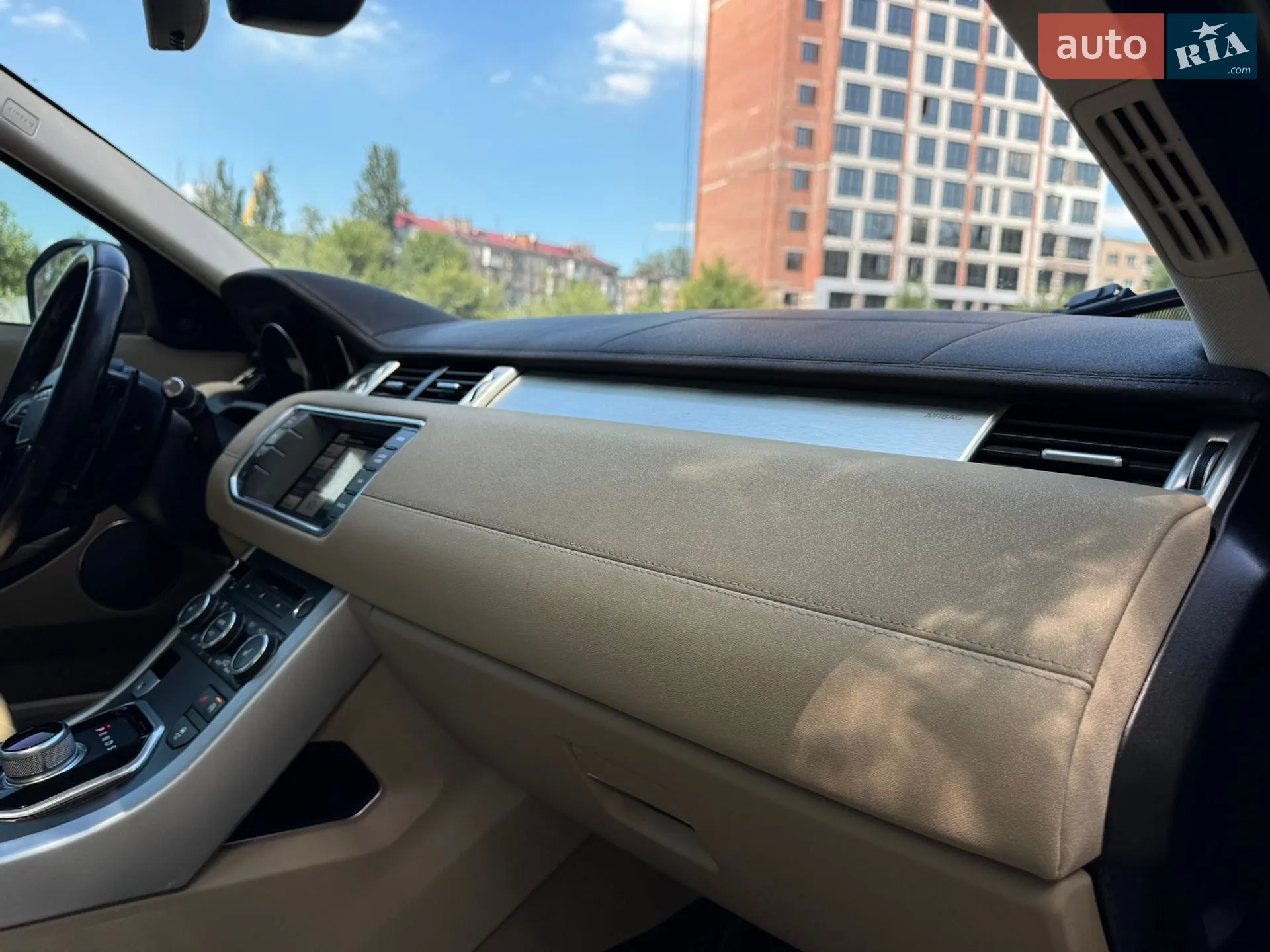 2014 Land Rover Range Rover Evoque - мініатюра 29