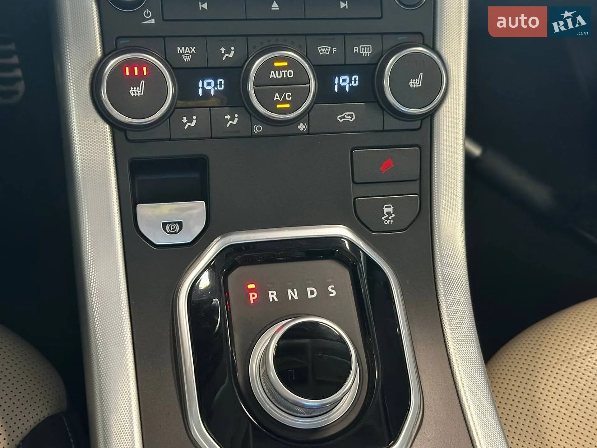 2016 Land Rover Range Rover Evoque - мініатюра 39