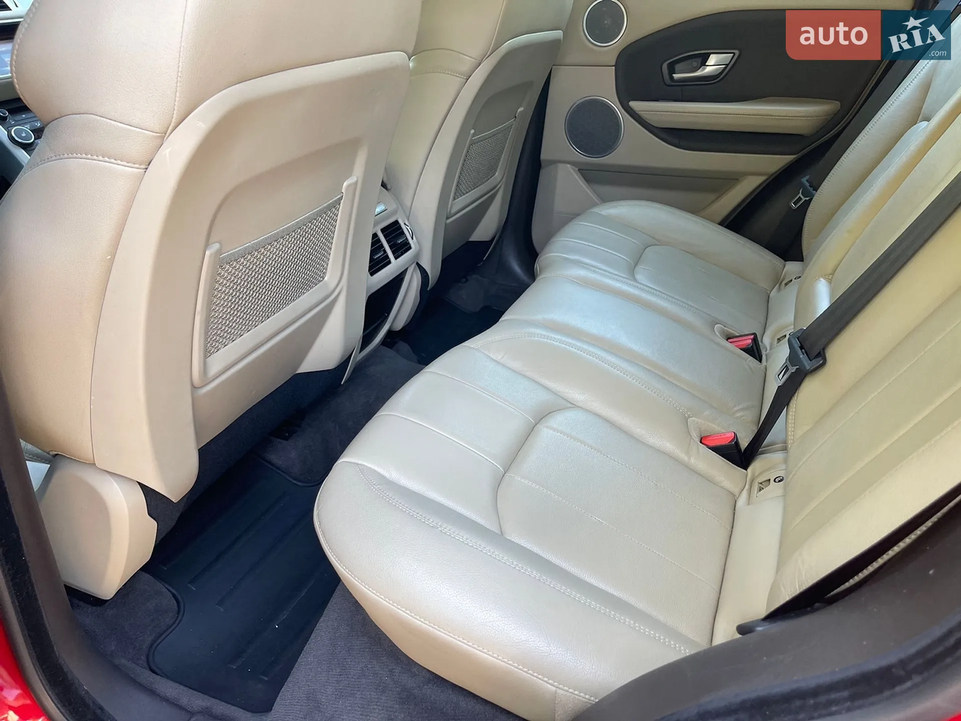 2017 Land Rover Range Rover Evoque - мініатюра 36