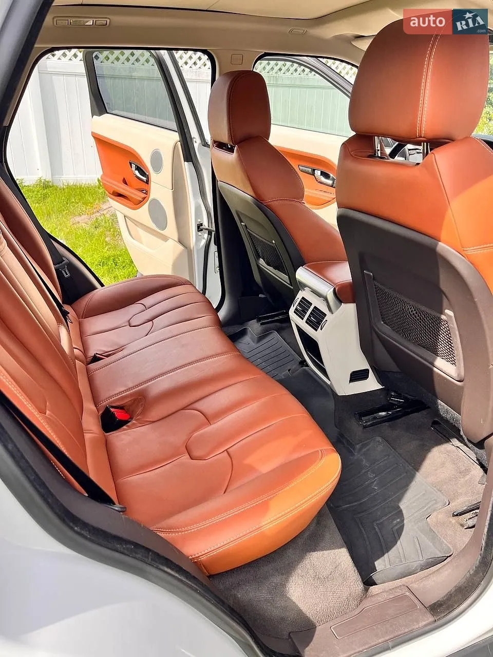 2011 Land Rover Range Rover Evoque - мініатюра 9