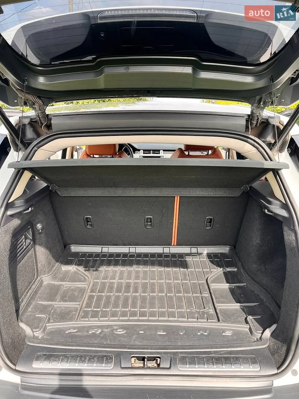 2011 Land Rover Range Rover Evoque - мініатюра 14