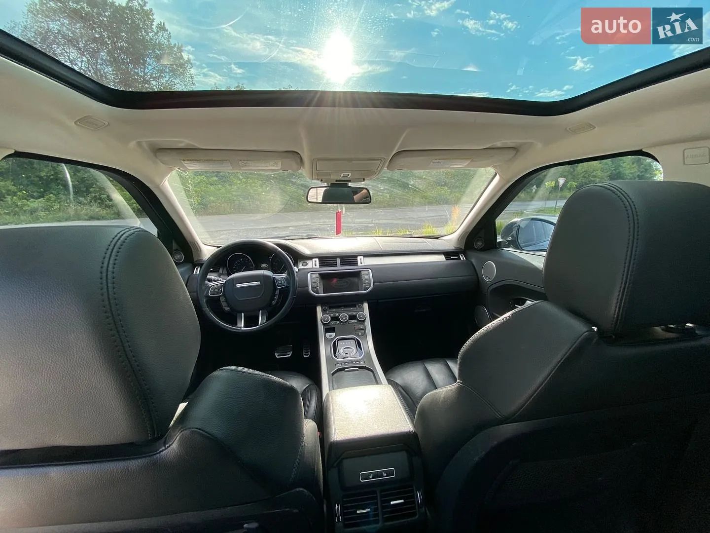 2015 Land Rover Range Rover Evoque - мініатюра 26