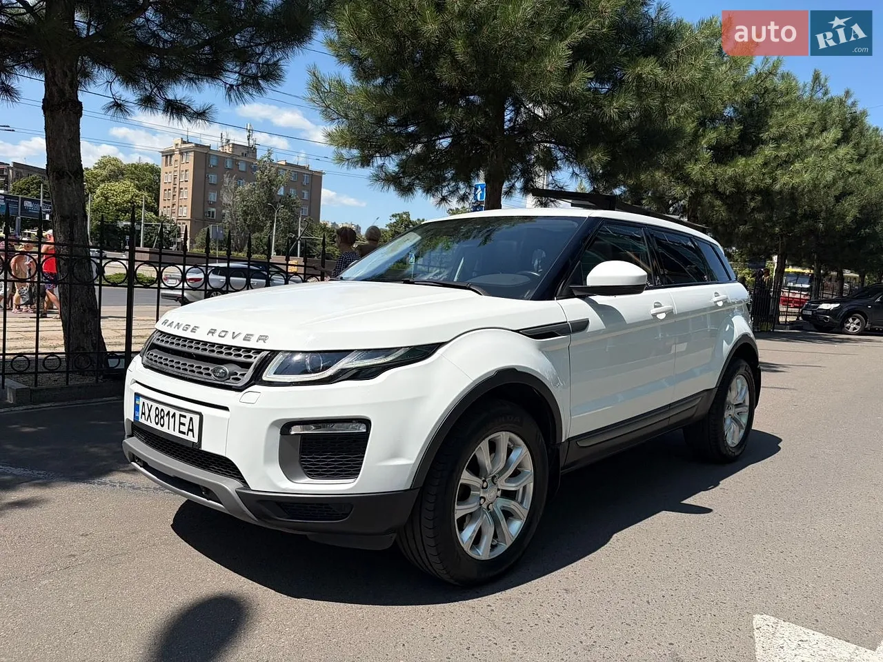 2017 Land Rover Range Rover Evoque - мініатюра 21