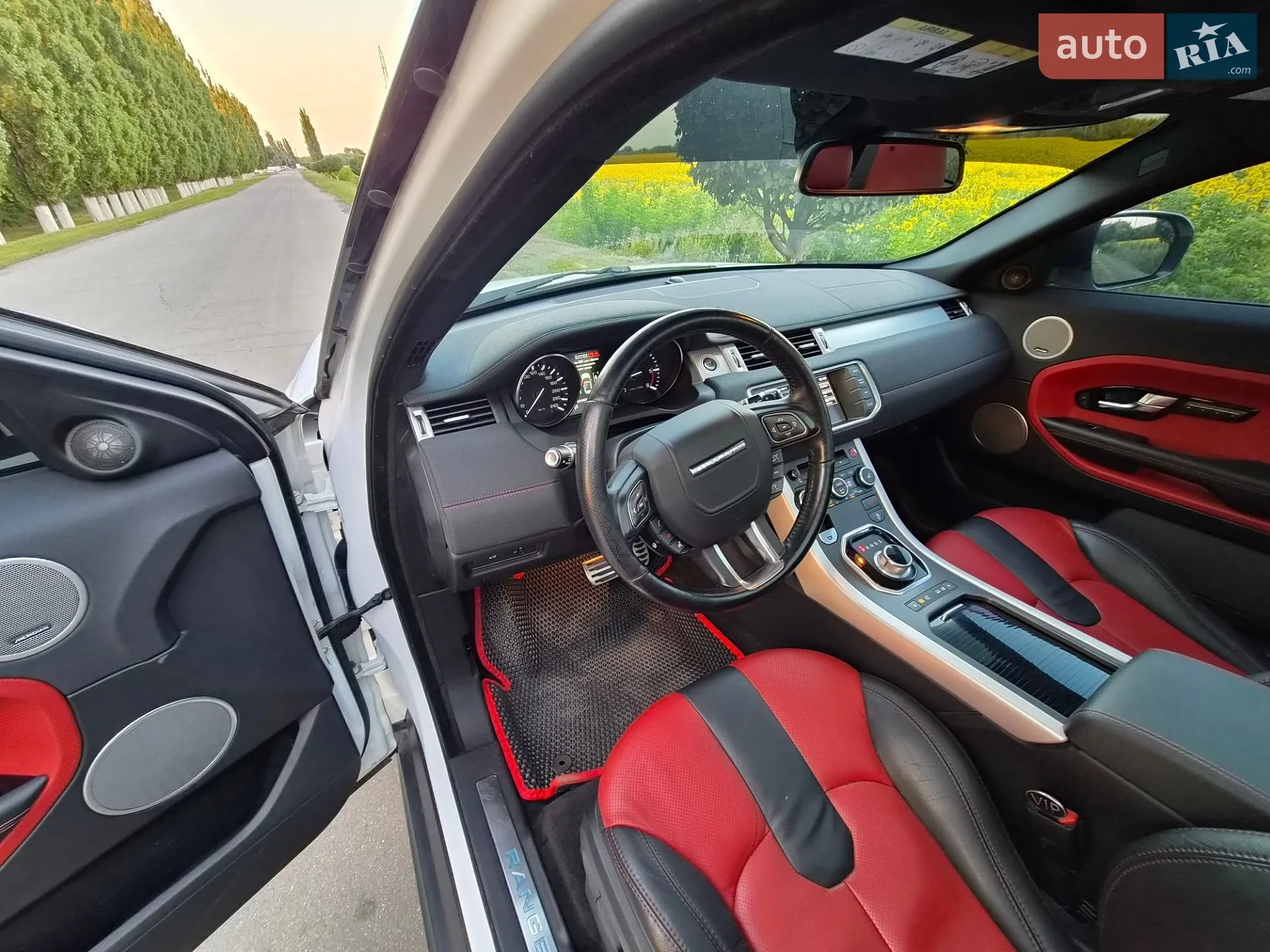 2012 Land Rover Range Rover Evoque - мініатюра 8