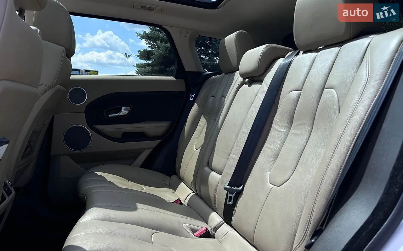 2015 Land Rover Range Rover Evoque - мініатюра 27
