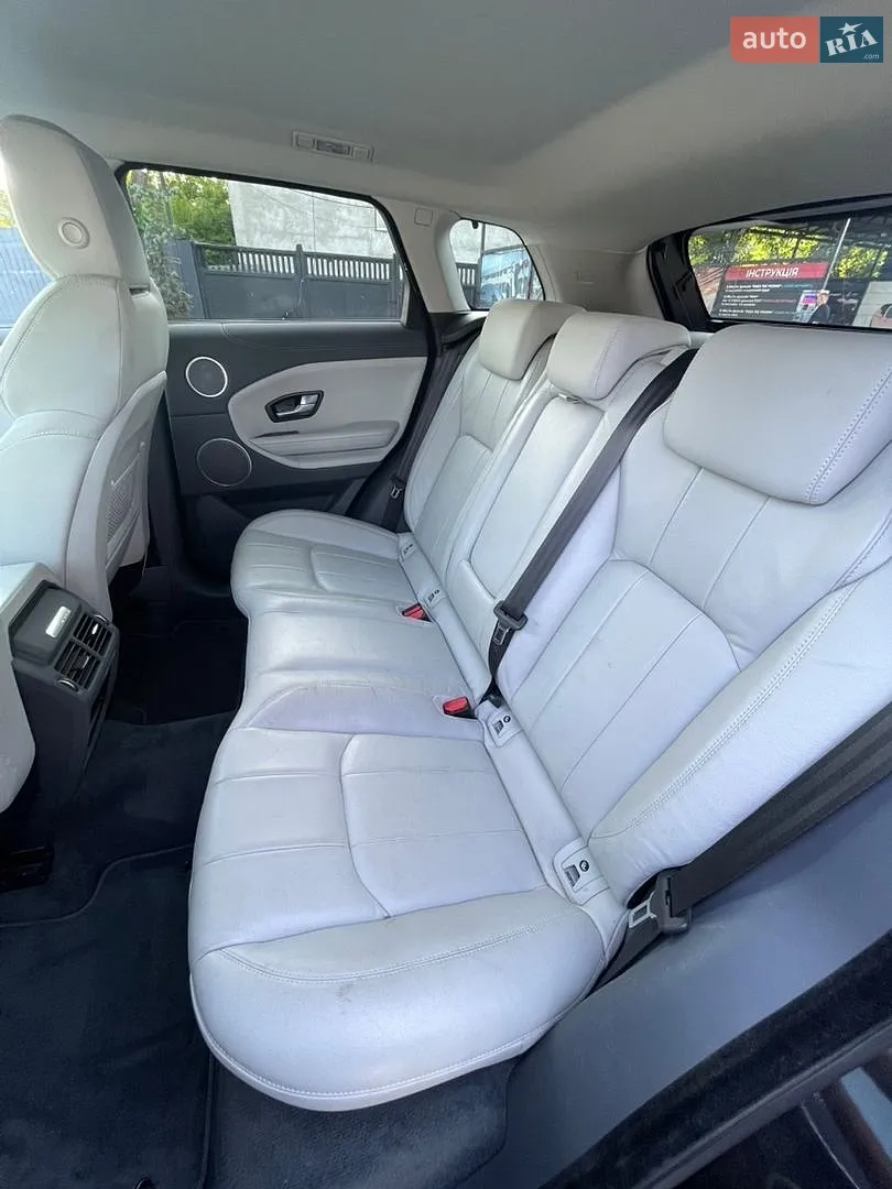 2015 Land Rover Range Rover Evoque - мініатюра 28