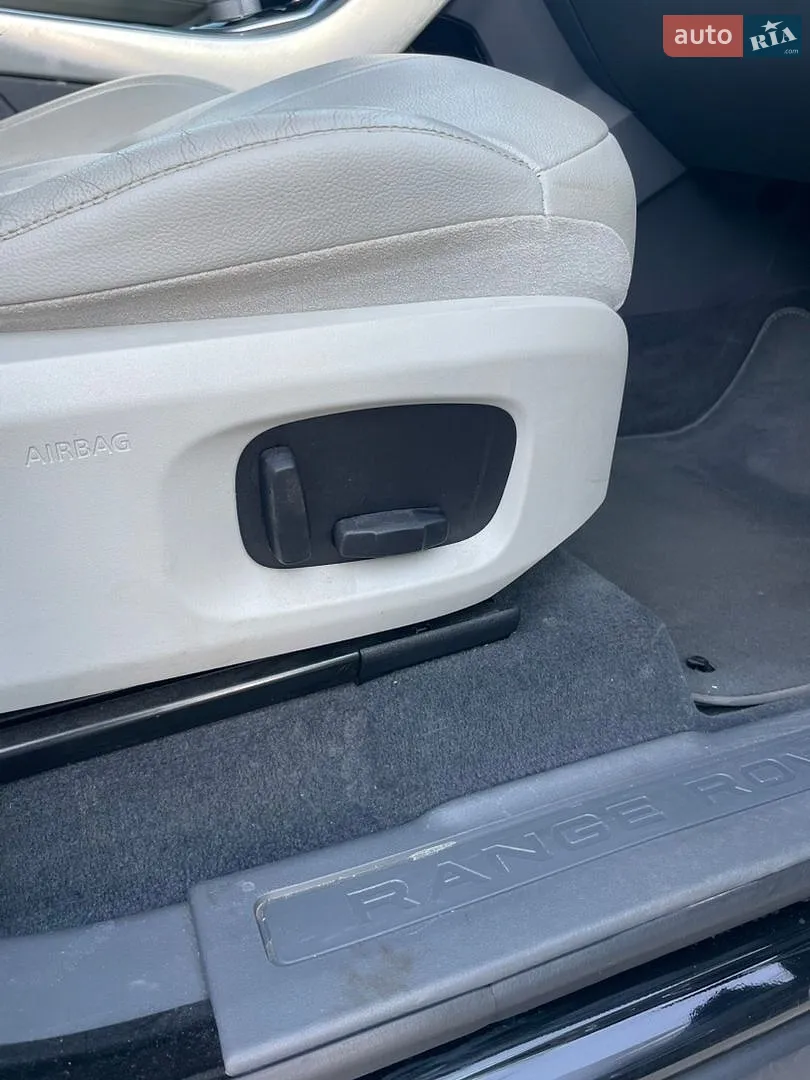 2015 Land Rover Range Rover Evoque - мініатюра 37
