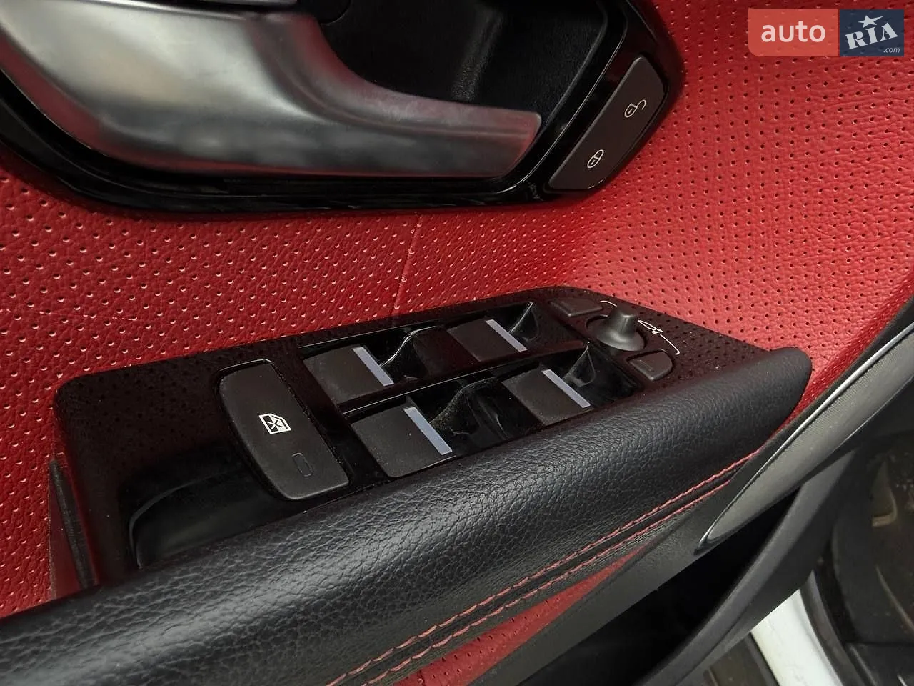 2012 Land Rover Range Rover Evoque - мініатюра 17