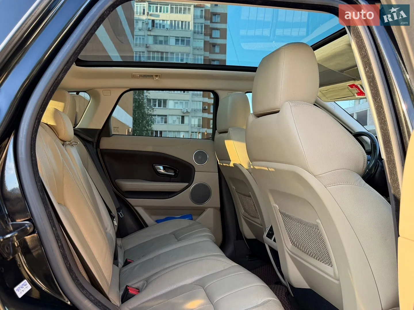 2016 Land Rover Range Rover Evoque - мініатюра 14