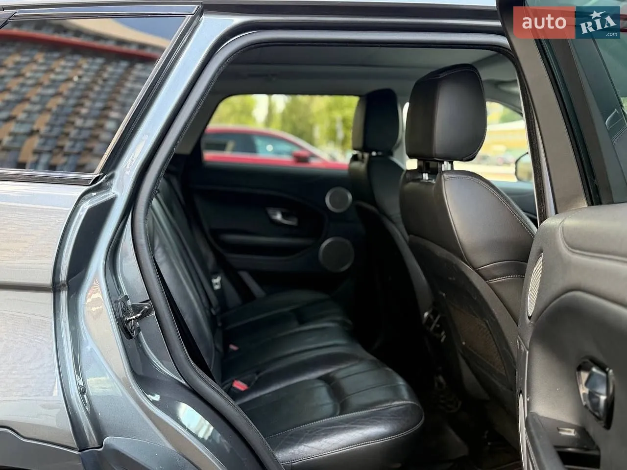 2018 Land Rover Range Rover Evoque - мініатюра 22