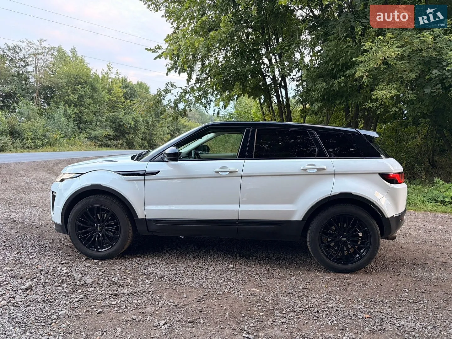 2015 Land Rover Range Rover Evoque - мініатюра 24