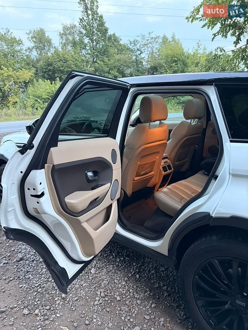 2015 Land Rover Range Rover Evoque - мініатюра 38