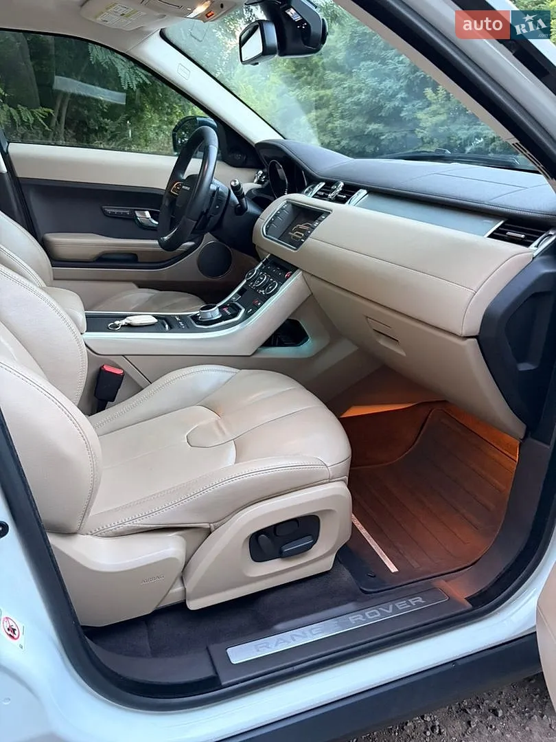 2015 Land Rover Range Rover Evoque - мініатюра 40