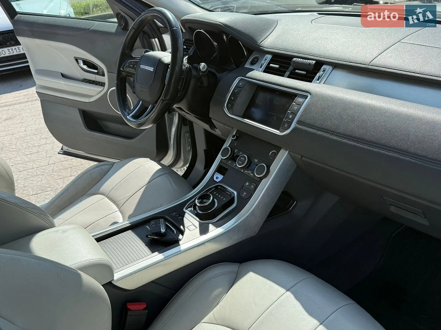 2016 Land Rover Range Rover Evoque - мініатюра 16
