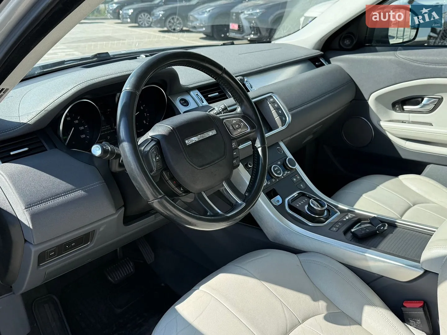 2016 Land Rover Range Rover Evoque - мініатюра 23