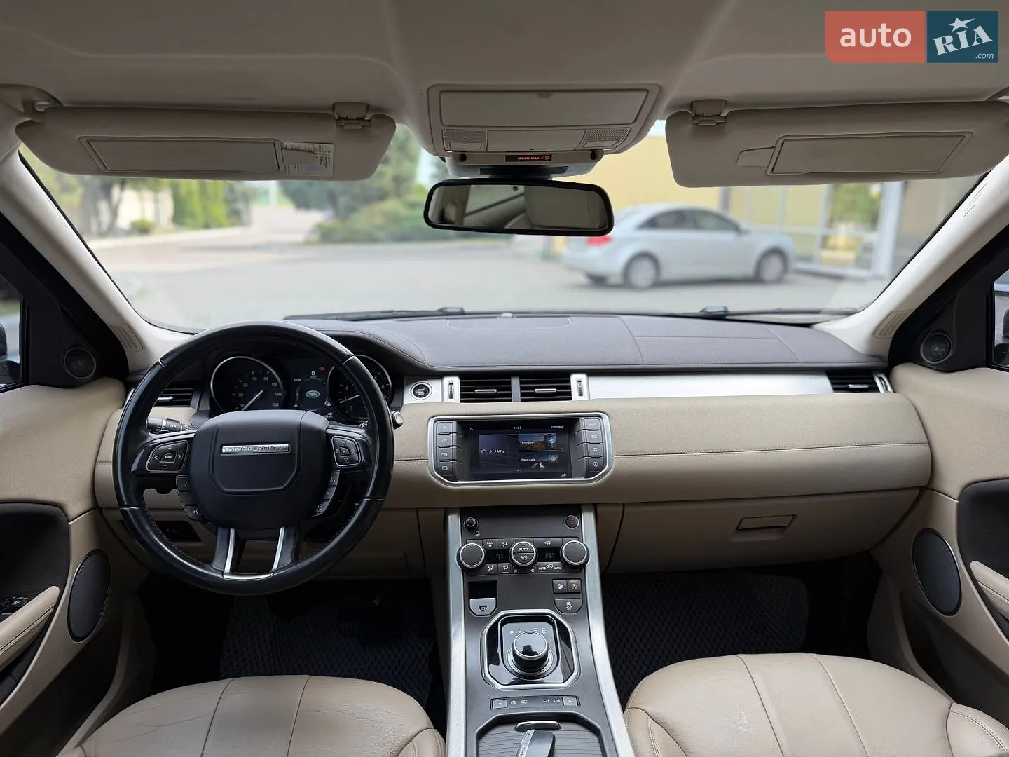 2017 Land Rover Range Rover Evoque - мініатюра 13