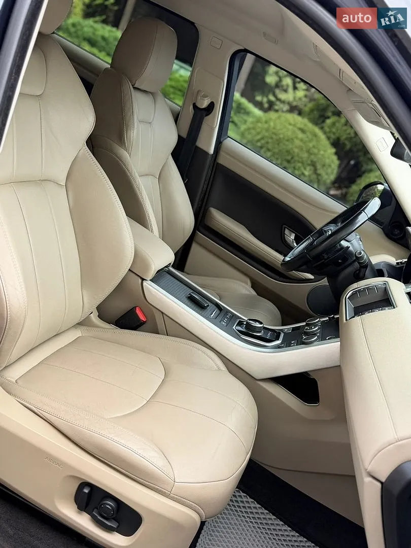 2017 Land Rover Range Rover Evoque - мініатюра 22