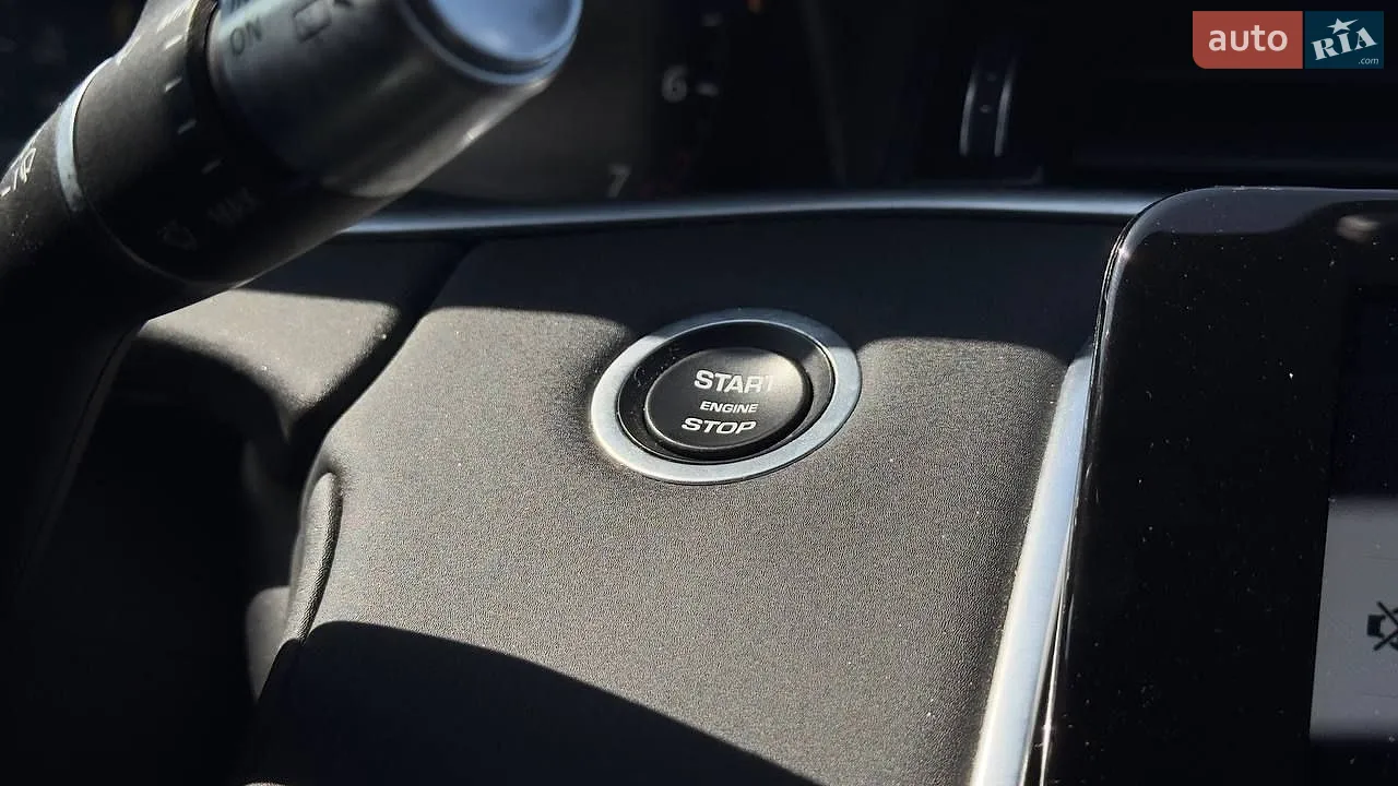 2019 Land Rover Range Rover Evoque - мініатюра 18